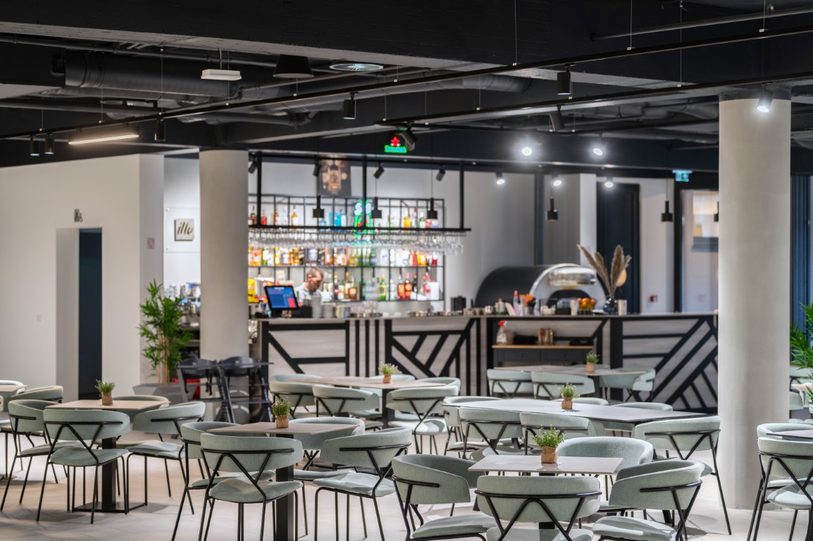 Apfel Arena Pizzeria